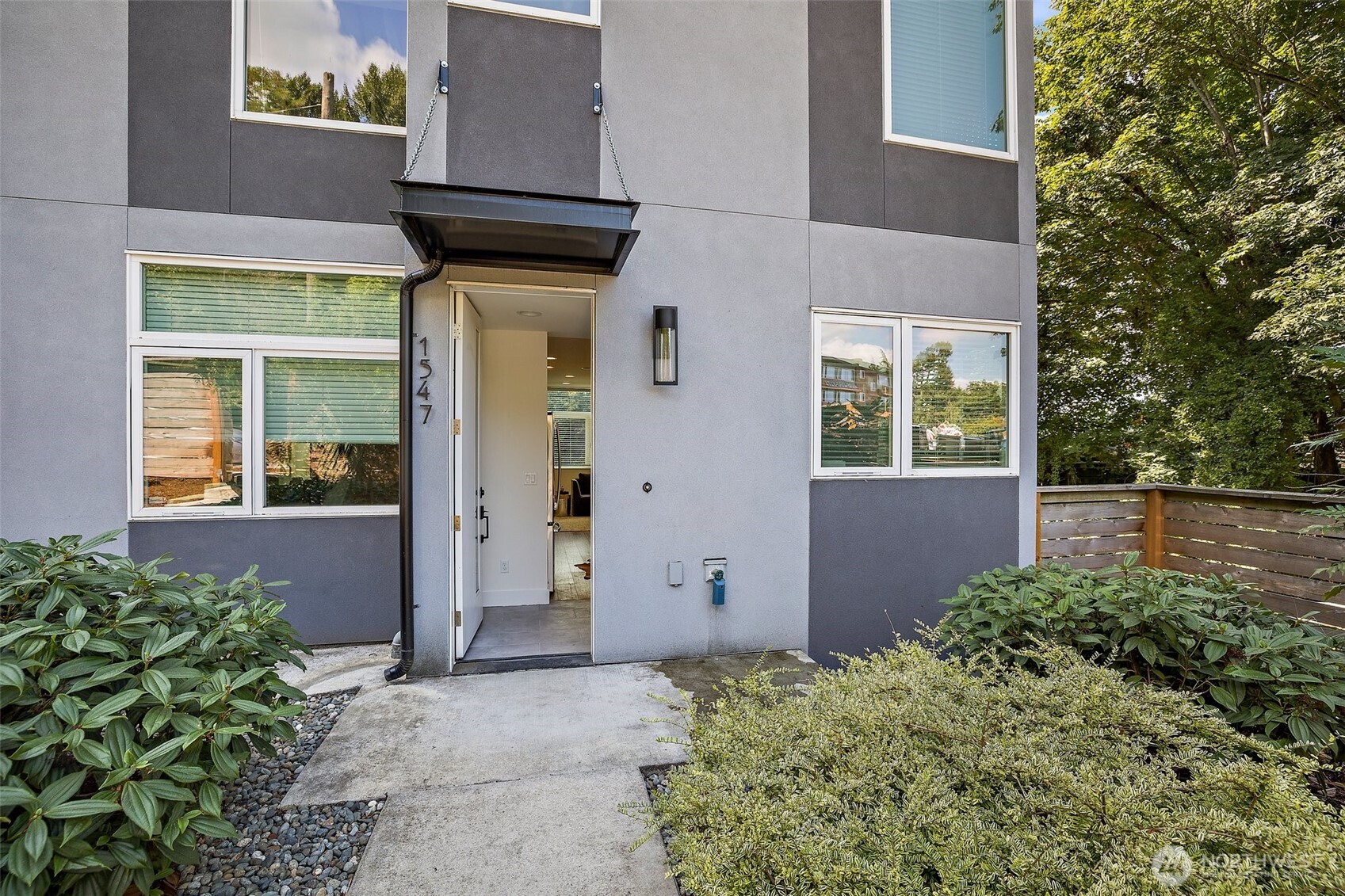 1547 Boylston Avenue E Seattle WA 98102