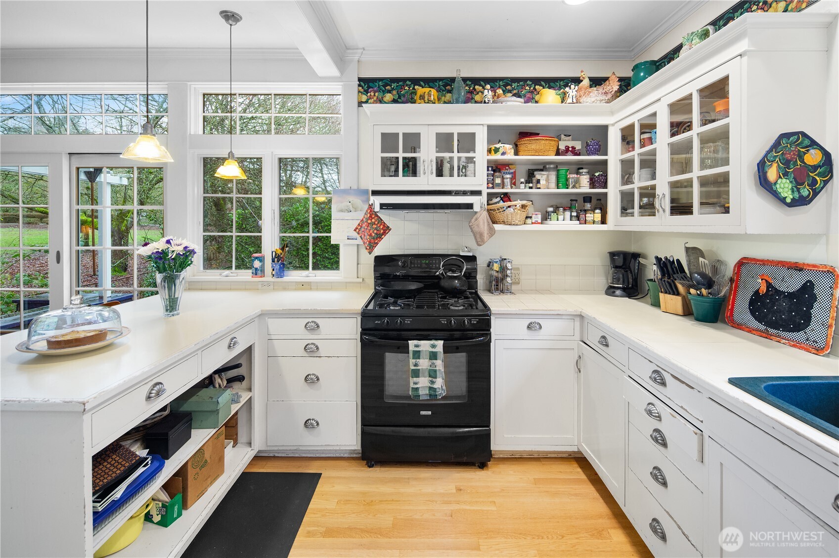 4616 Meridian Avenue N Seattle WA 98103