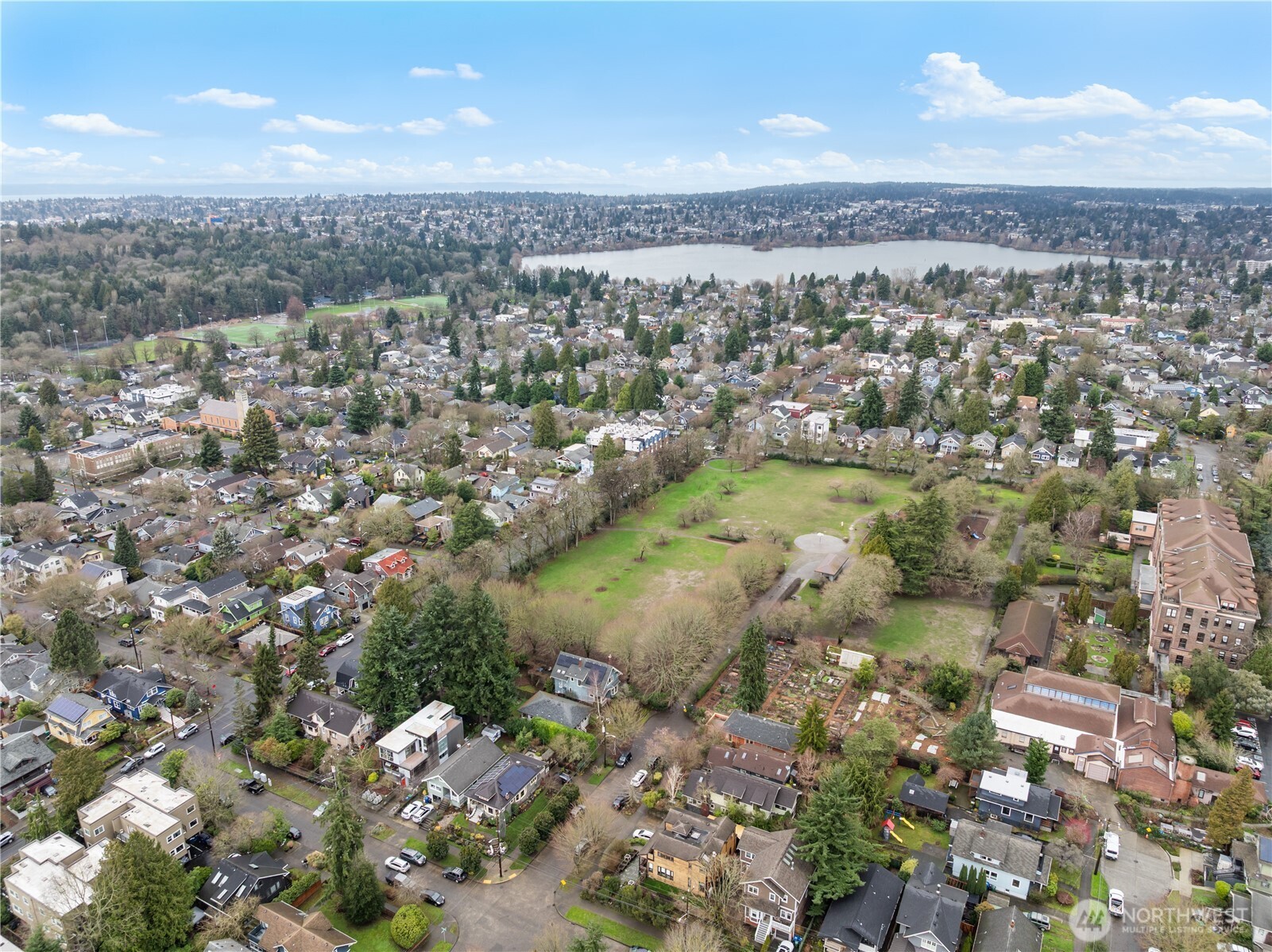 4616 Meridian Avenue N Seattle WA 98103