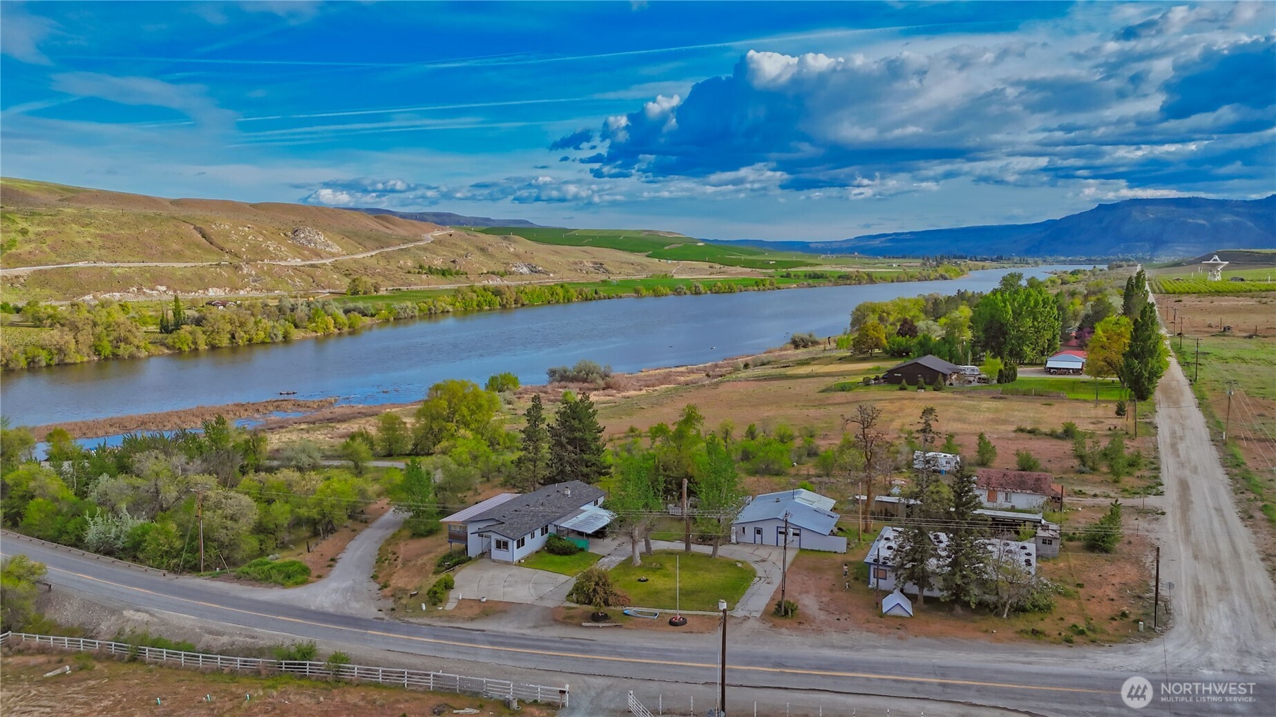 284 Monse Bridge Road Brewster WA 98812