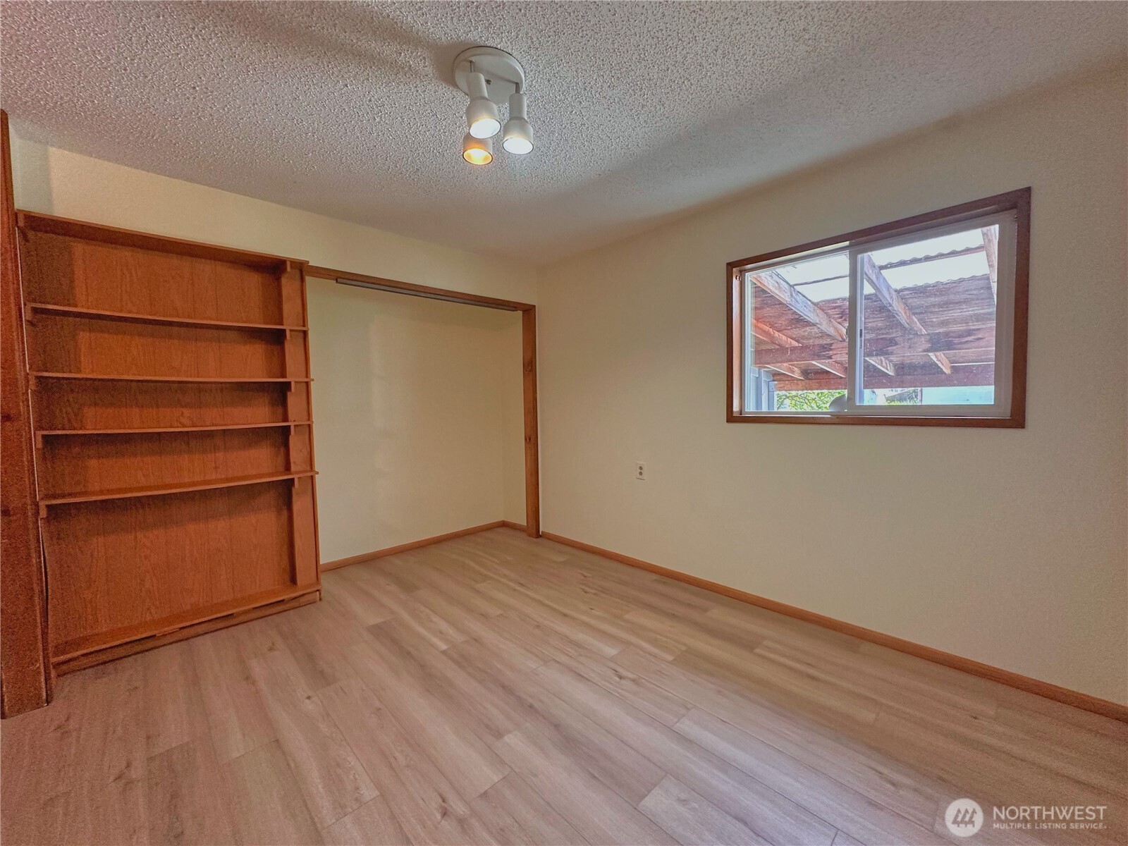 284 Monse Bridge Road Brewster WA 98812