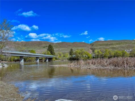 284 Monse Bridge Road Brewster WA 98812