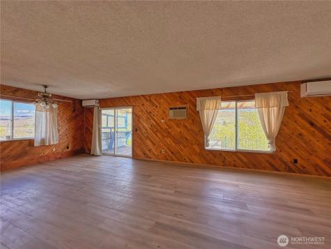 284 Monse Bridge Road Brewster WA 98812