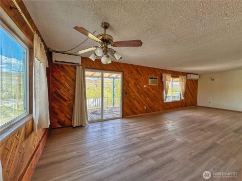284 Monse Bridge Road Brewster WA 98812