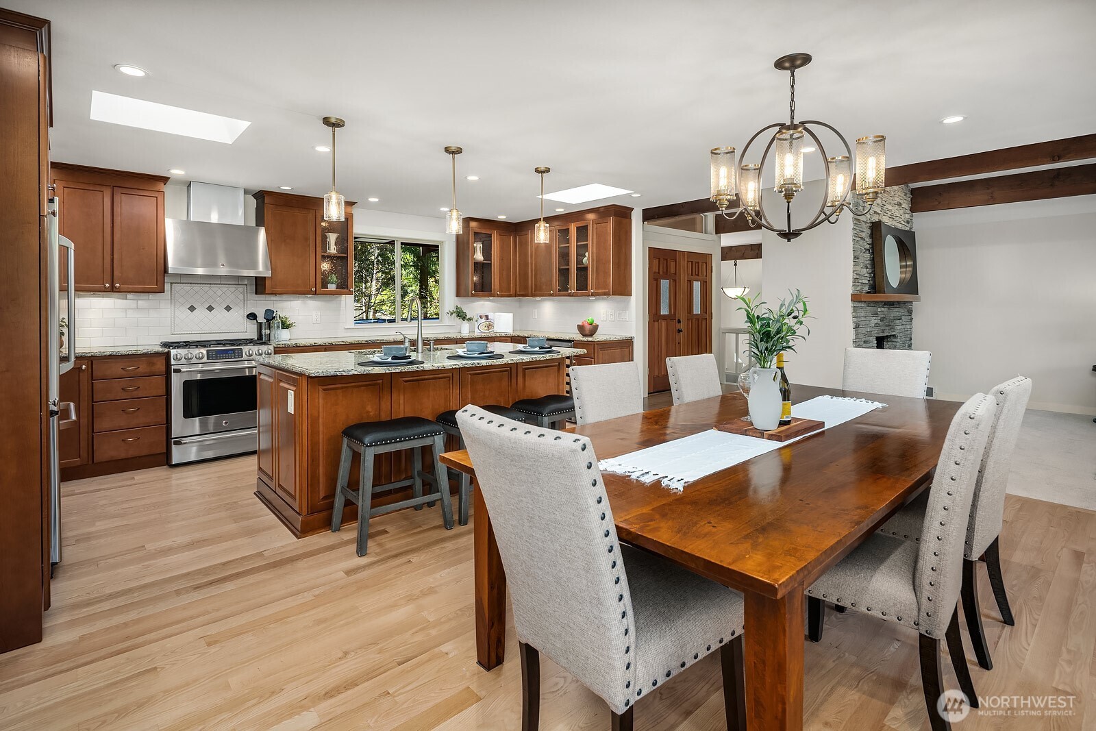 2836 241st Avenue SE Sammamish WA 98075