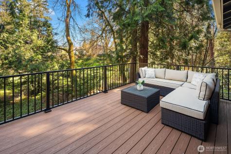 2836 241st Avenue SE Sammamish WA 98075