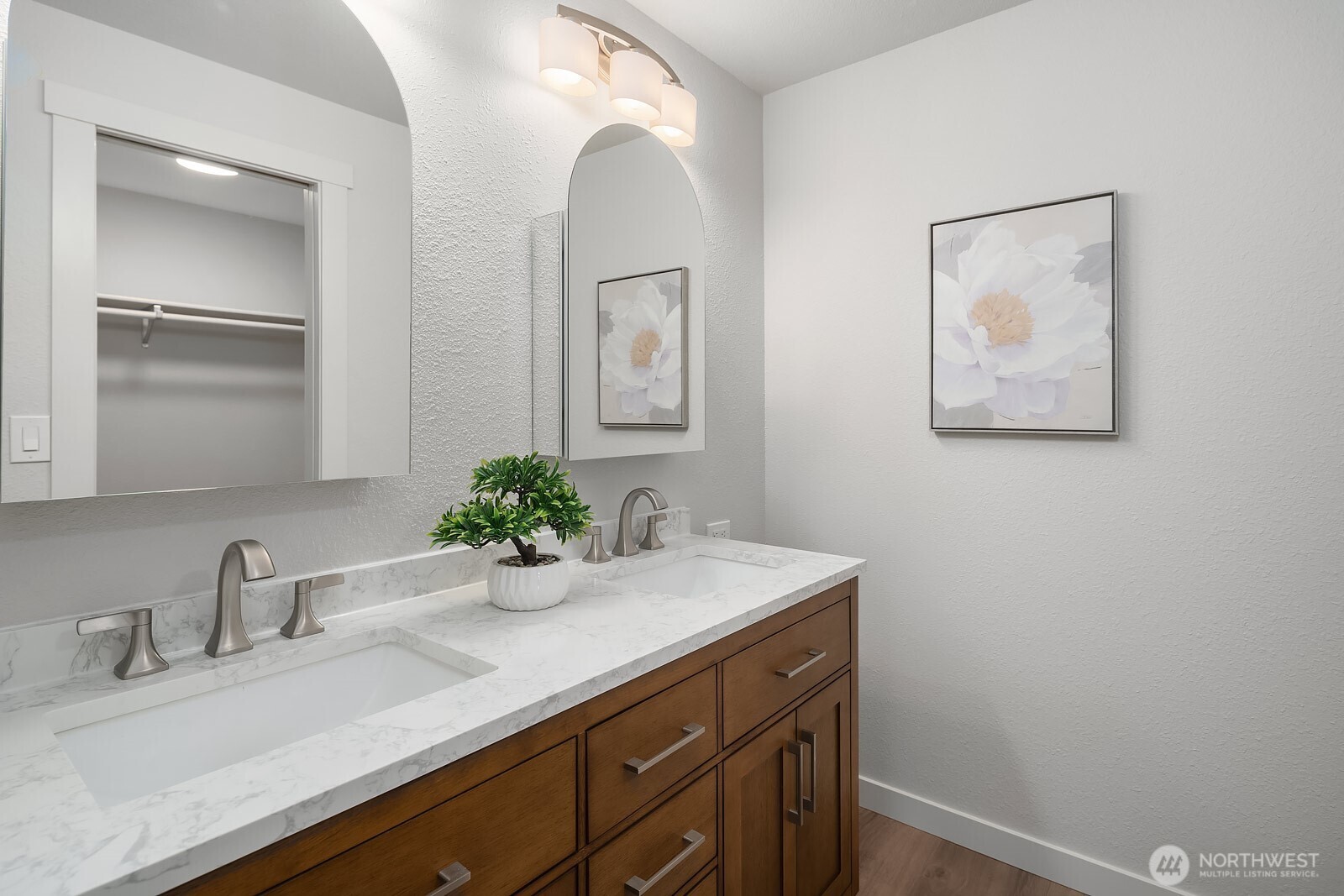 2836 241st Avenue SE Sammamish WA 98075