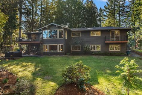 2836 241st Avenue SE Sammamish WA 98075
