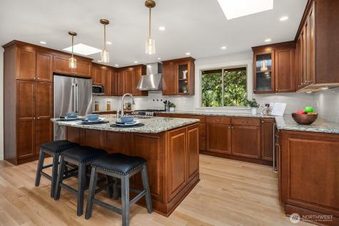 2836 241st Avenue SE Sammamish WA 98075