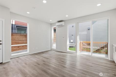 1816 24th Avenue S Seattle WA 98144