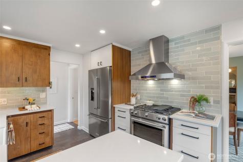 3811 39th Avenue S Seattle WA 98118