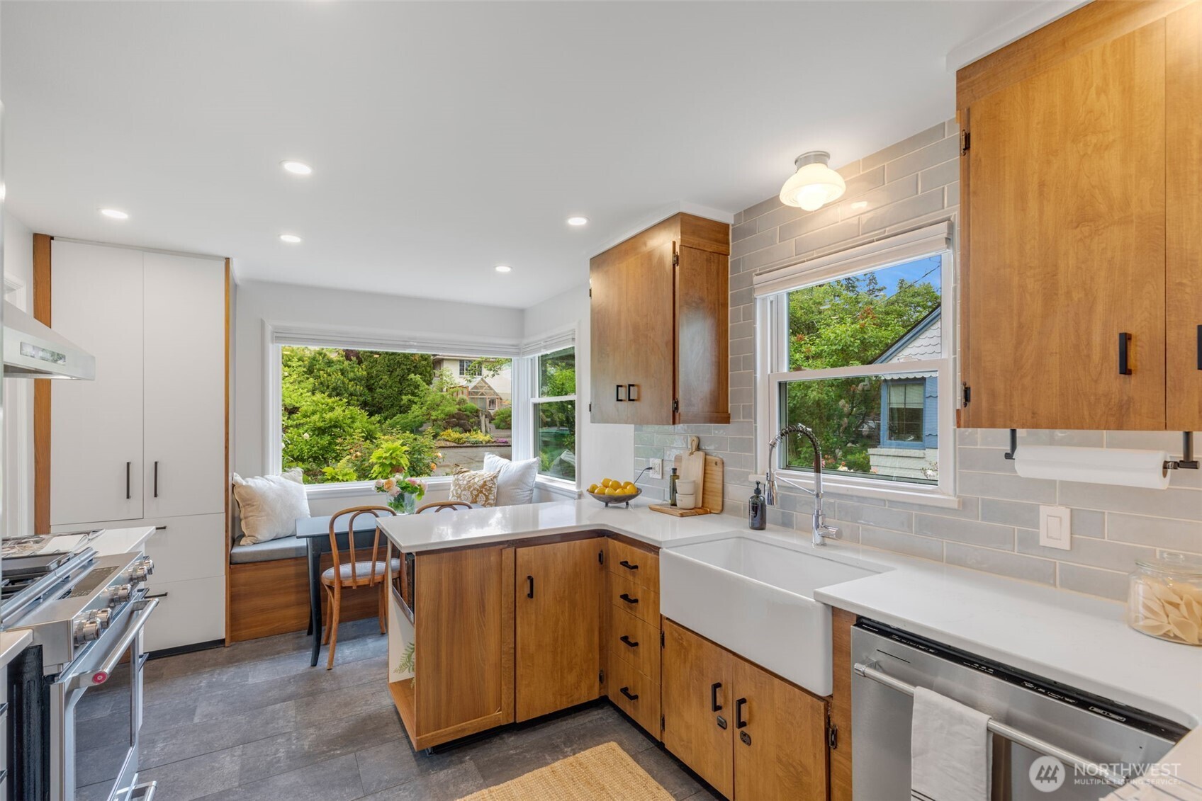 3811 39th Avenue S Seattle WA 98118