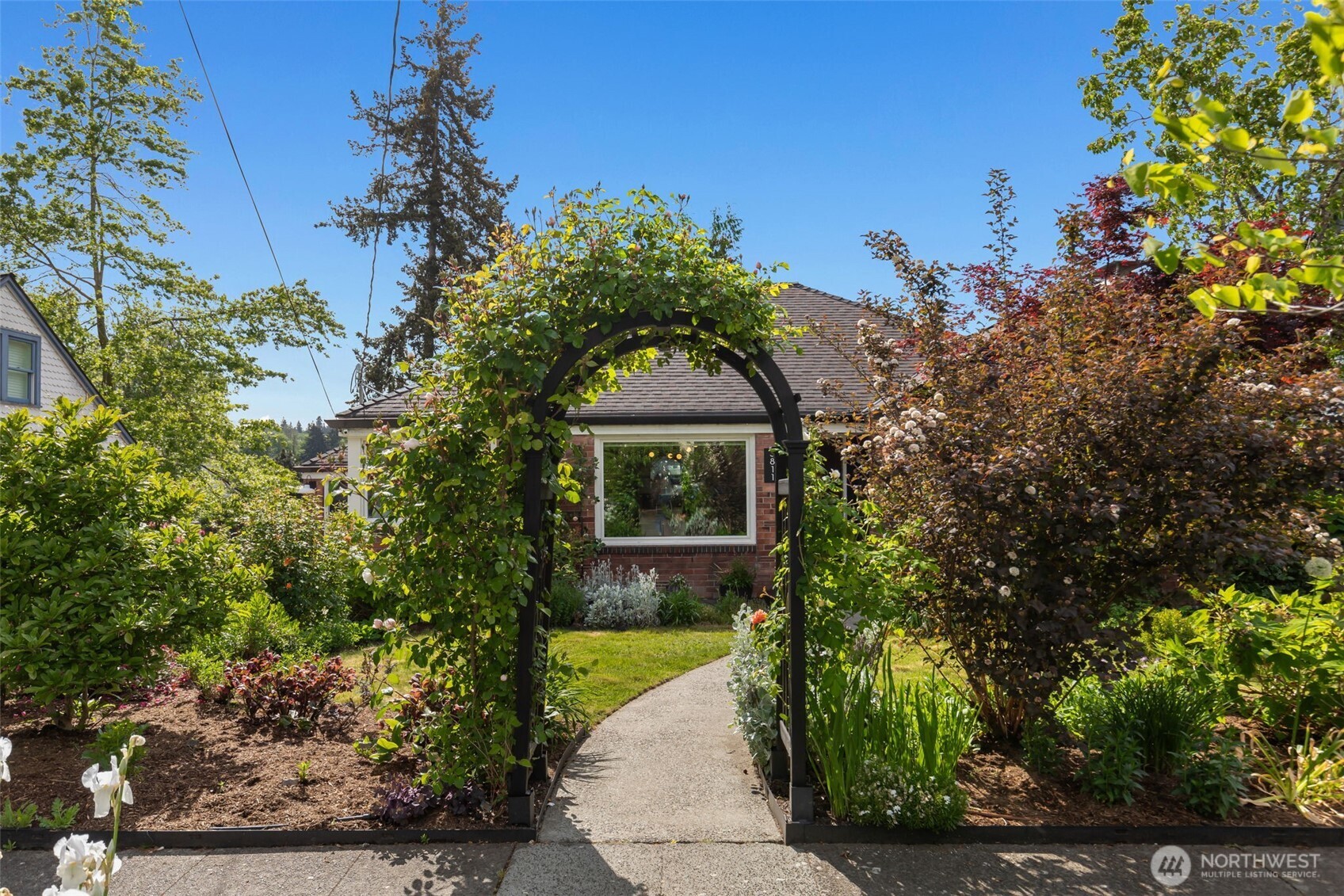 3811 39th Avenue S Seattle WA 98118
