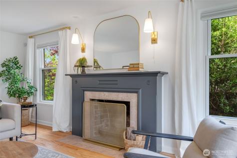 3811 39th Avenue S Seattle WA 98118