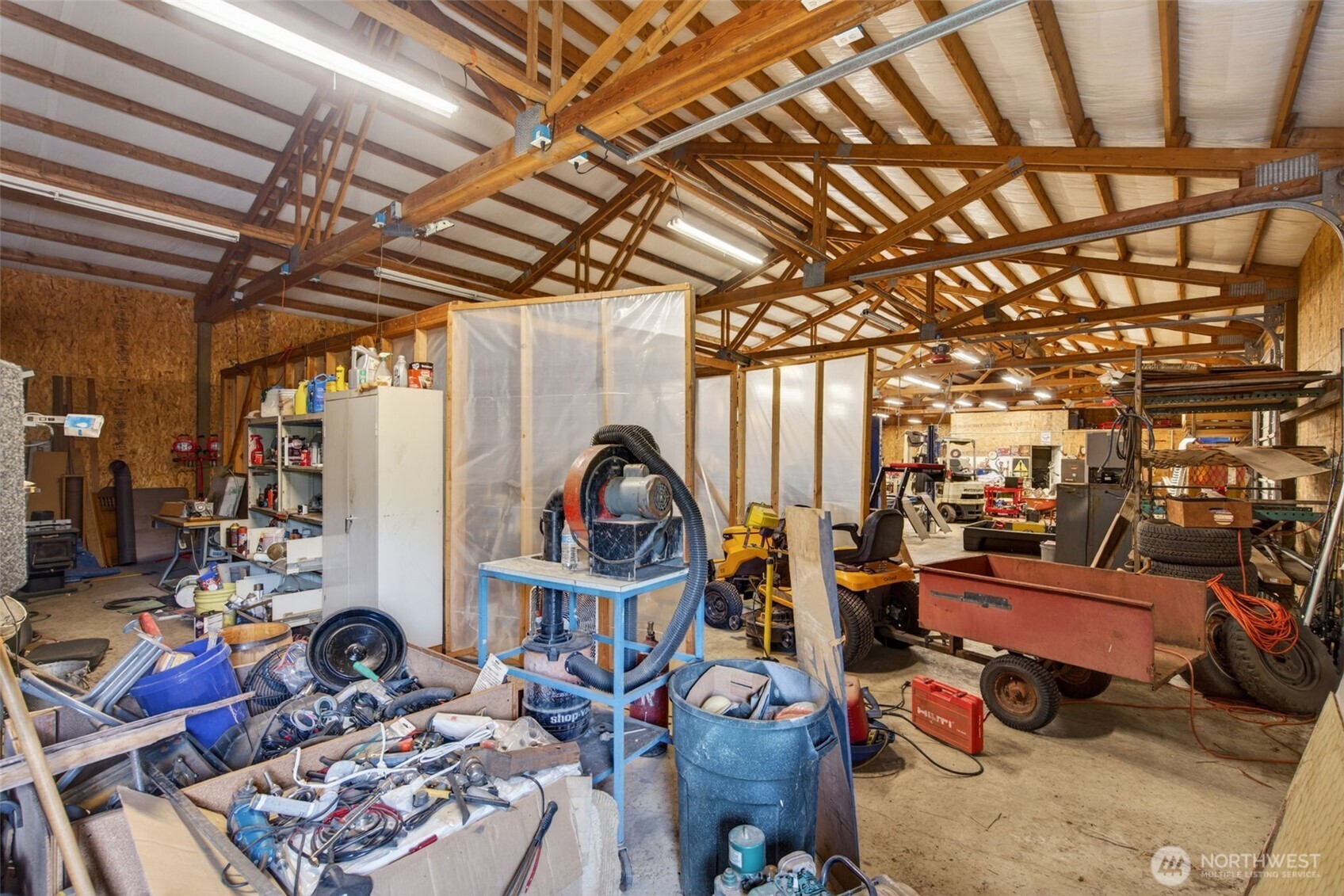 943 Fall Creek Road Longview WA 98632