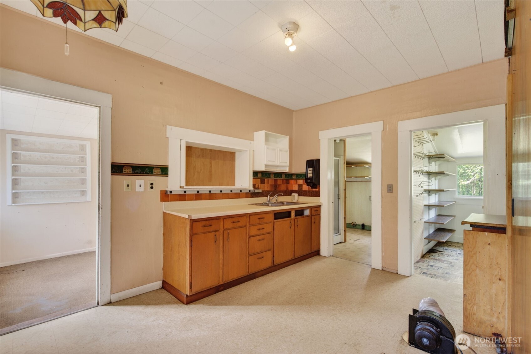 943 Fall Creek Road Longview WA 98632
