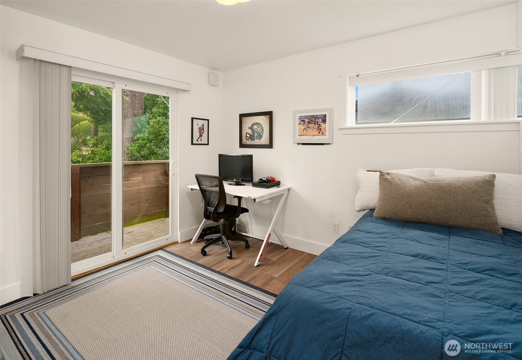 2820 27th Avenue W Seattle WA 98199