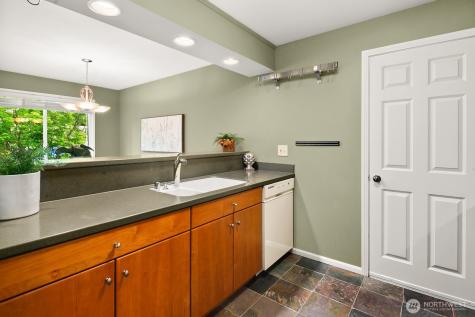 17420 54th Place W Lynnwood WA 98037