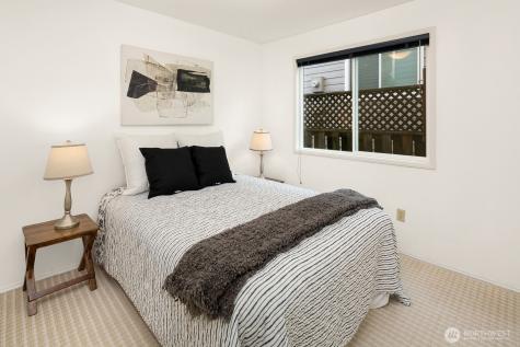 17420 54th Place W Lynnwood WA 98037
