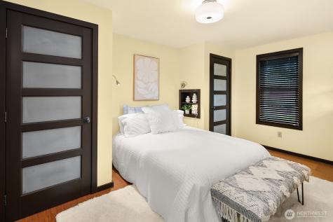 17420 54th Place W Lynnwood WA 98037