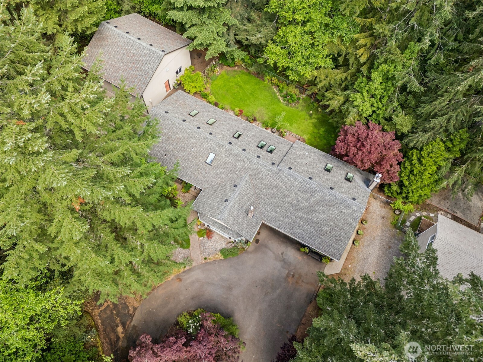 7626 Thrush Drive SE Olympia WA 98513