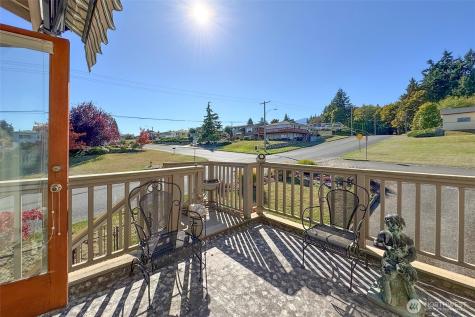 1633 E 5th Street Port Angeles WA 98362