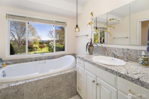 228 Garry Oak Lane Friday Harbor WA 98250