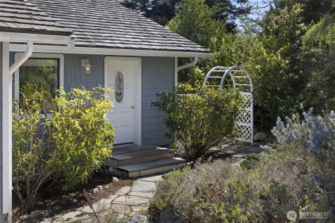 228 Garry Oak Lane Friday Harbor WA 98250