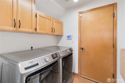 1512 Tara Street Kelso WA 98626