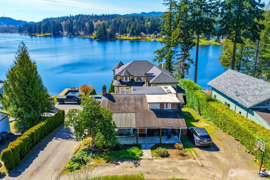 1259 Northlake Way NW Bremerton WA 98312