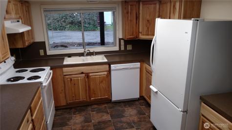 1259 Northlake Way NW Bremerton WA 98312