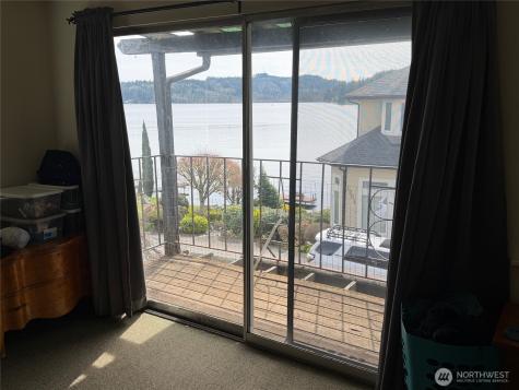 1259 Northlake Way NW Bremerton WA 98312