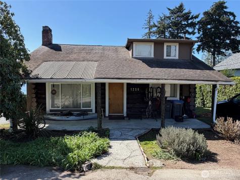 1259 Northlake Way NW Bremerton WA 98312