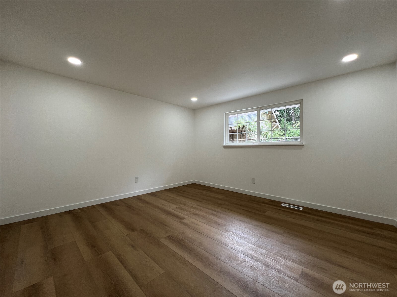 6716 Mount Tacoma Drive SW Lakewood WA 98499