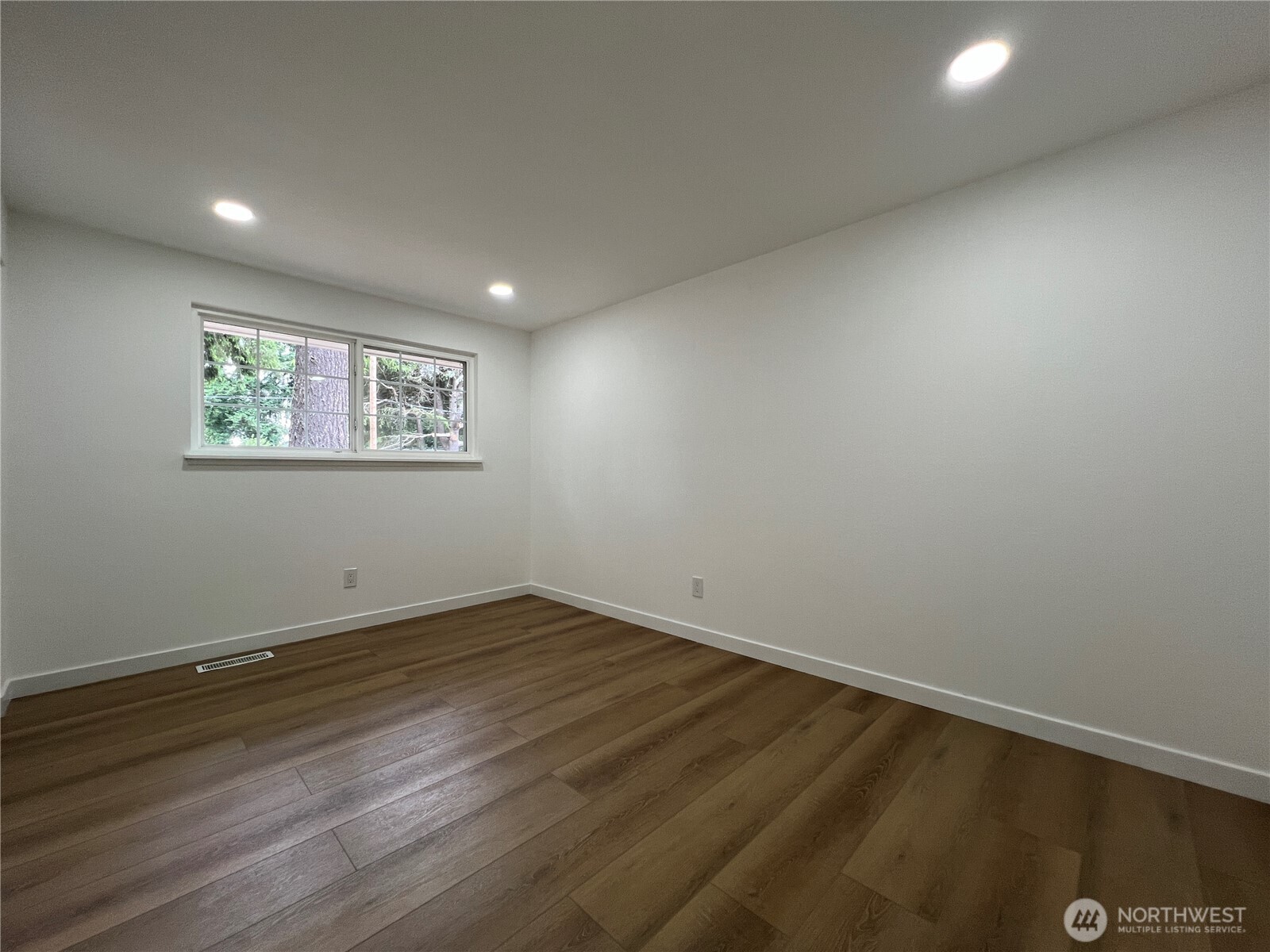 6716 Mount Tacoma Drive SW Lakewood WA 98499