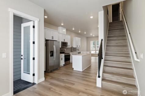 6613 S 128th Street Seattle WA 98178