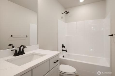 6613 S 128th Street Seattle WA 98178