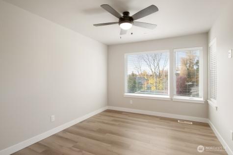 6613 S 128th Street Seattle WA 98178