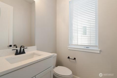 6613 S 128th Street Seattle WA 98178