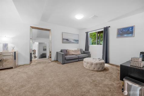 1806 131st Drive NE Lake Stevens WA 98258