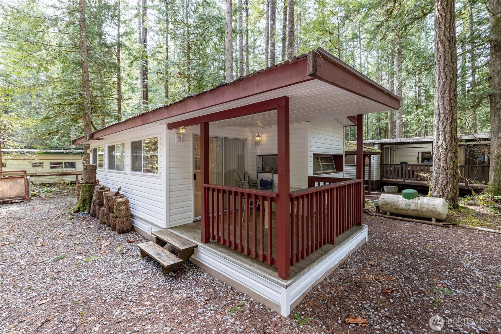 98 Sunset Circle Deming WA 98244