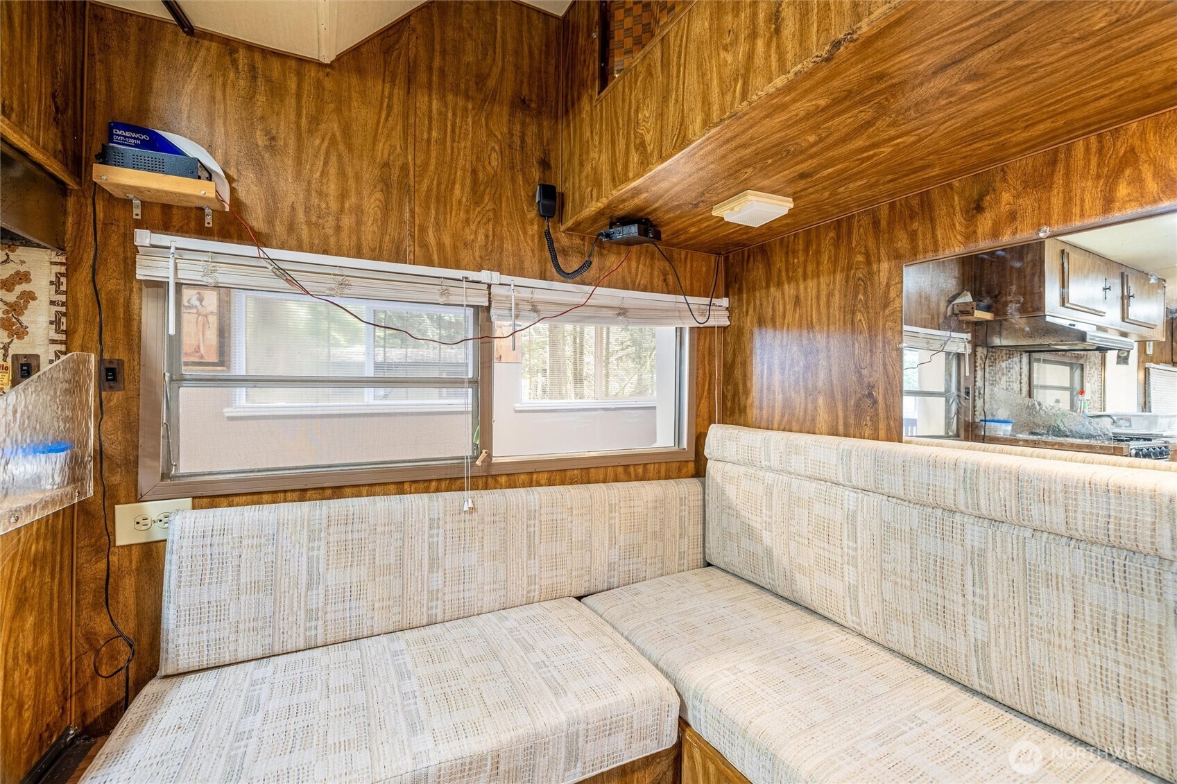 98 Sunset Circle Deming WA 98244