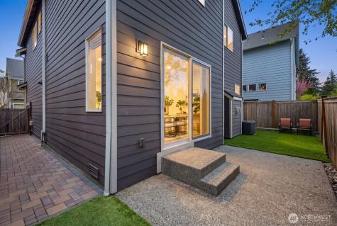 20420 5th Avenue W Lynnwood WA 98036