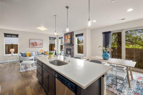 20420 5th Avenue W Lynnwood WA 98036