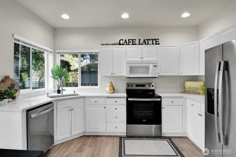 25052 SE 43rd Way Sammamish WA 98029