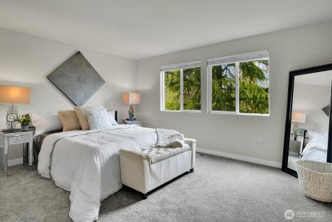 25052 SE 43rd Way Sammamish WA 98029