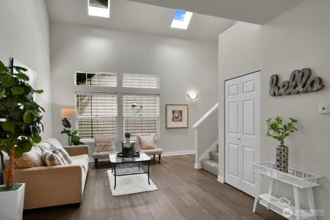 25052 SE 43rd Way Sammamish WA 98029