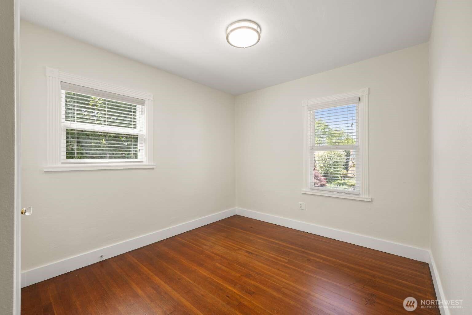 471 16th Avenue Longview WA 98632