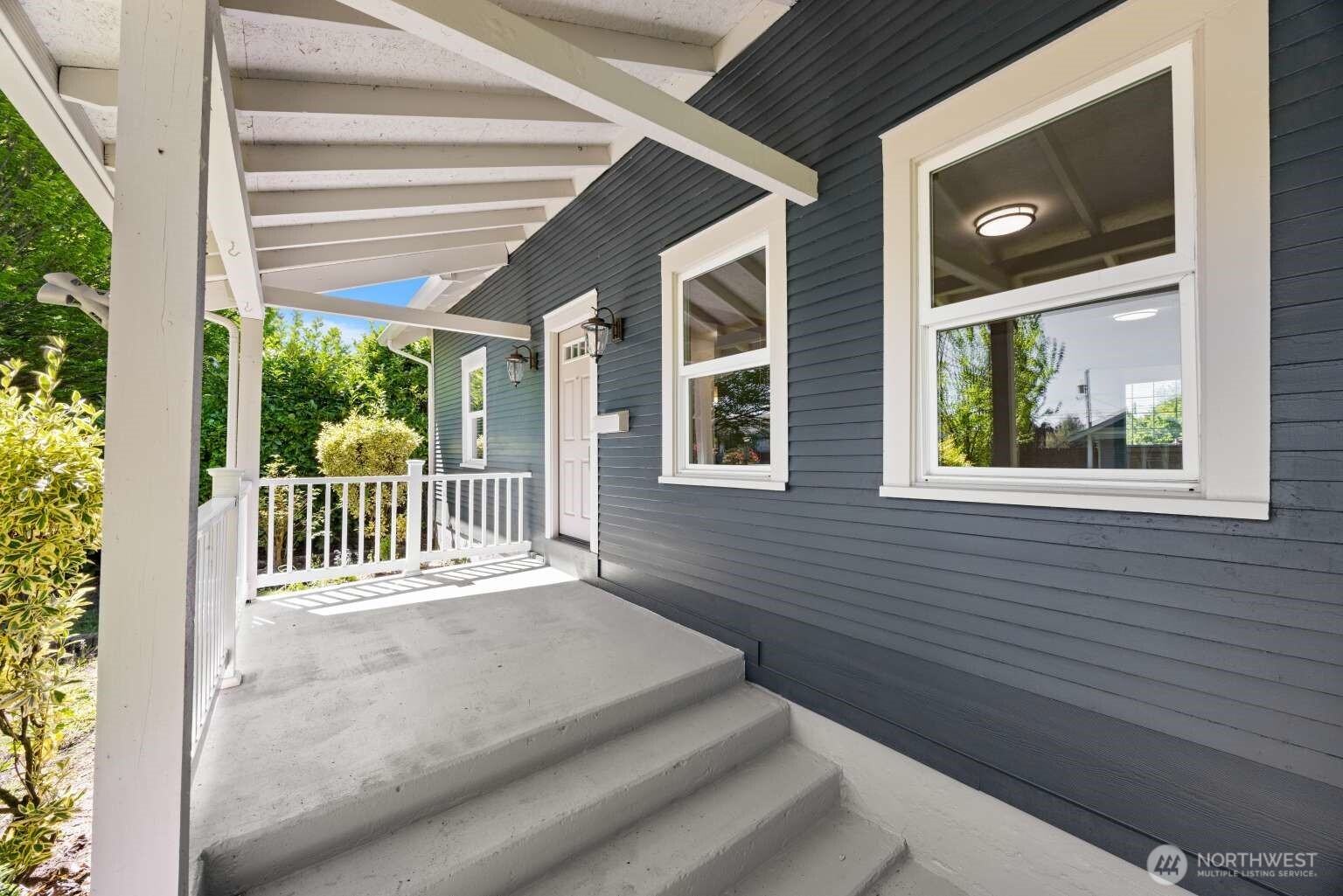 471 16th Avenue Longview WA 98632