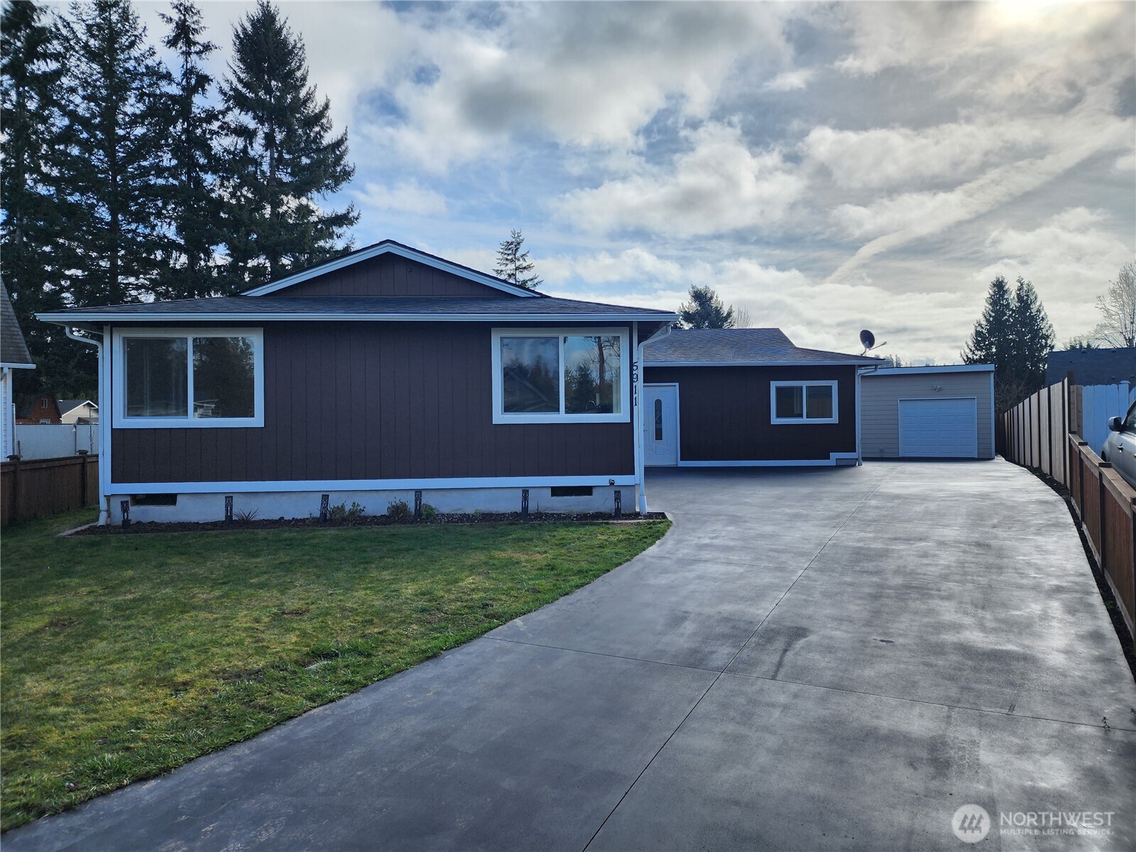 5911 133rd Place NE Marysville WA 98271